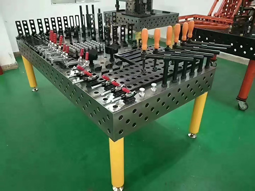 <b>三维柔性工装夹具</b>